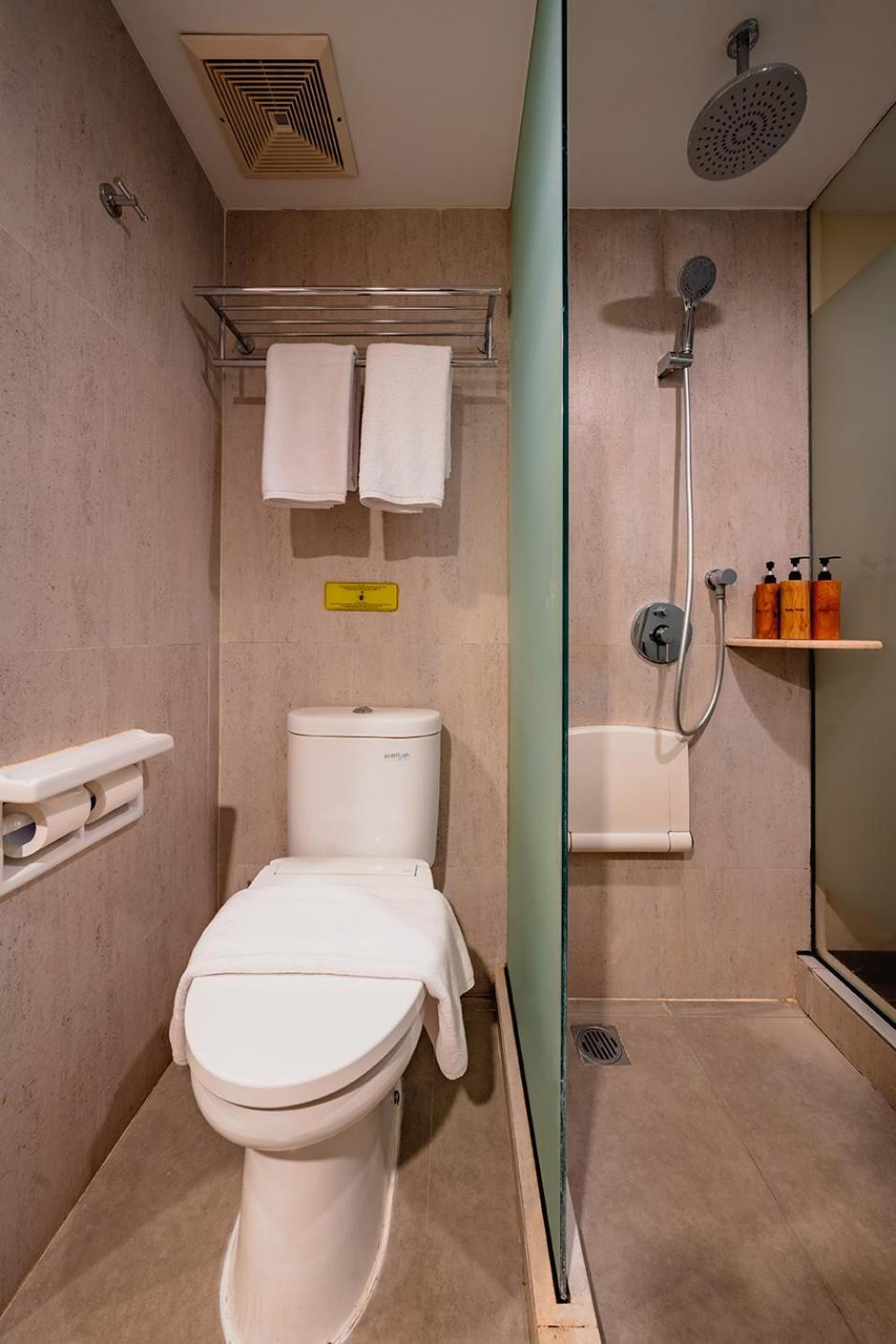 Maxonehotels At Ubud - Chse Certified Экстерьер фото